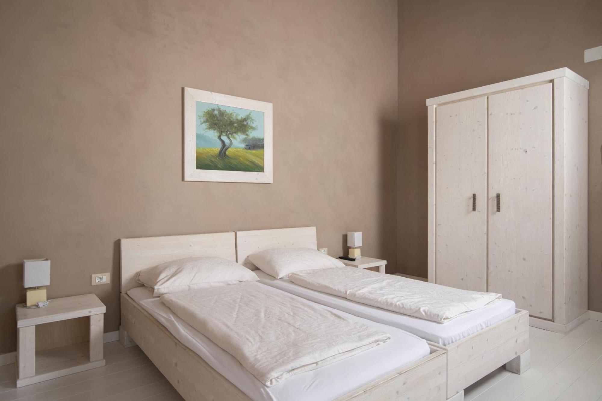Villa Bella - Beautiful And Modern House With Pool, Souna, Jacuzzi & Playground, Liznjan - Istra Kültér fotó