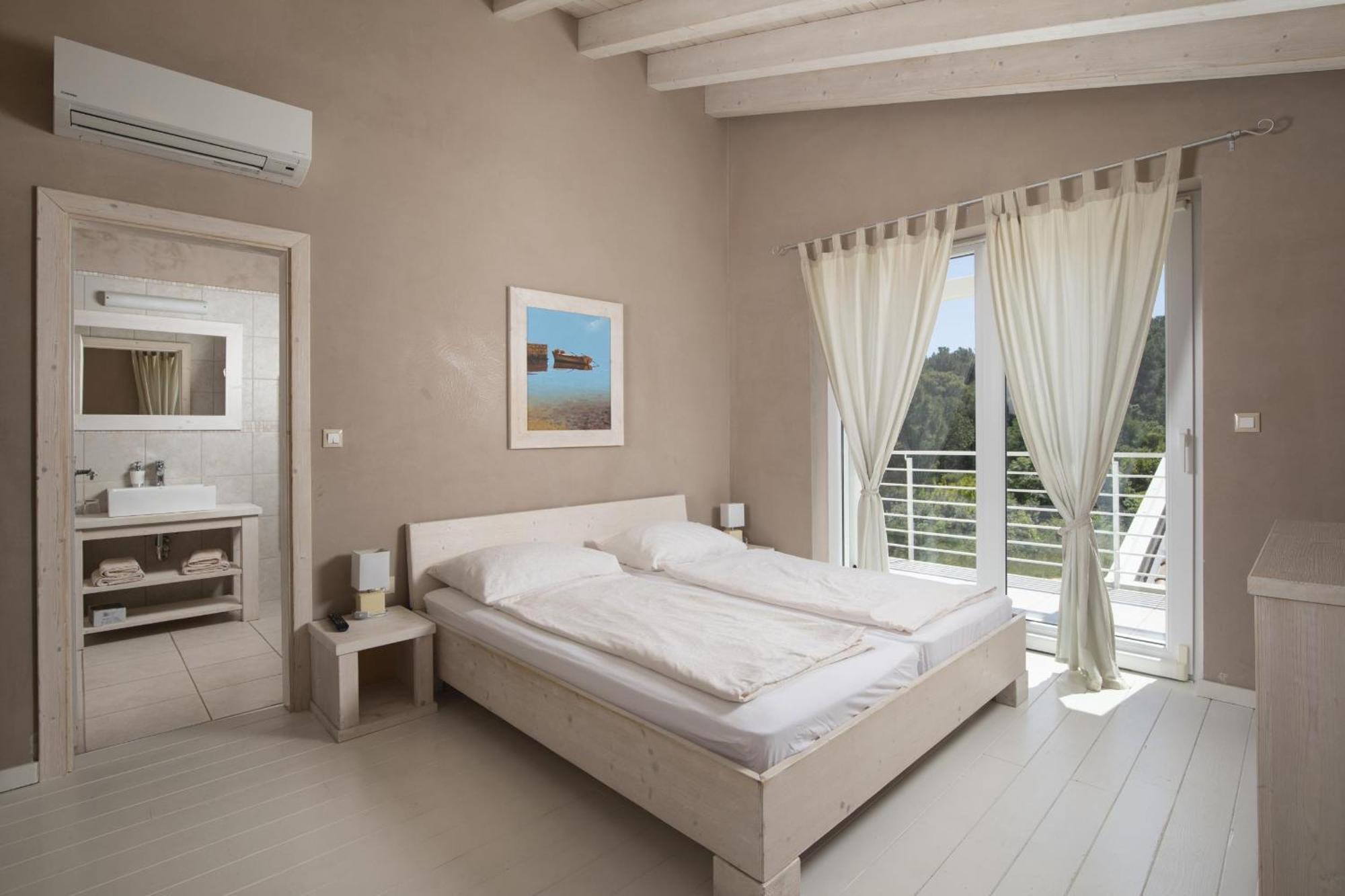 Villa Bella - Beautiful And Modern House With Pool, Souna, Jacuzzi & Playground, Liznjan - Istra Kültér fotó