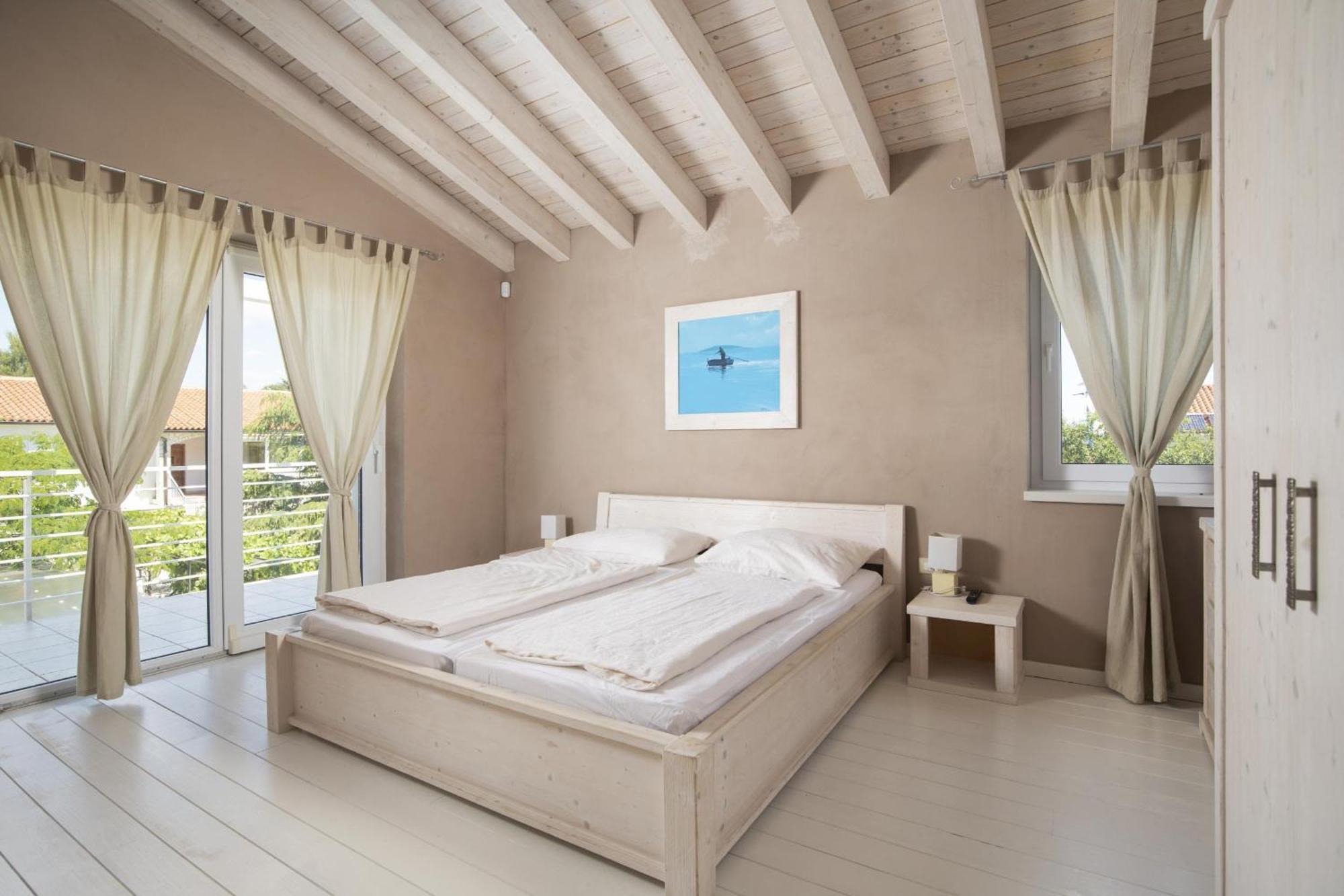 Villa Bella - Beautiful And Modern House With Pool, Souna, Jacuzzi & Playground, Liznjan - Istra Kültér fotó