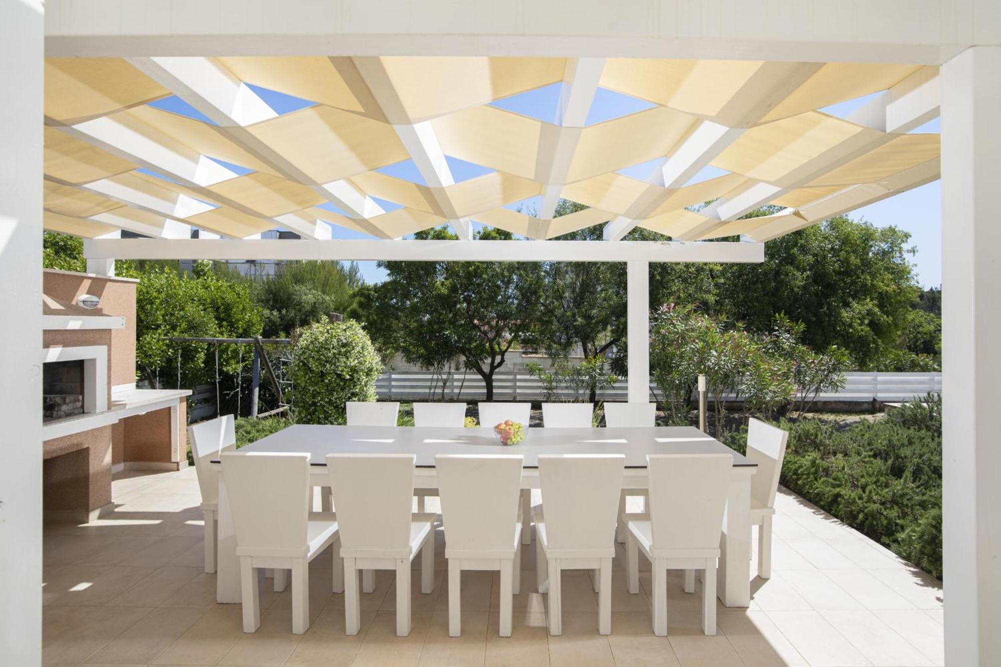 Villa Bella - Beautiful And Modern House With Pool, Souna, Jacuzzi & Playground, Liznjan - Istra Kültér fotó